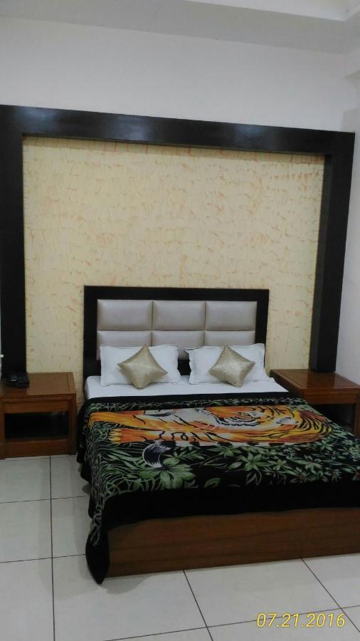 Hotel Kirandeep Agra Agra  Eksteriør bilde